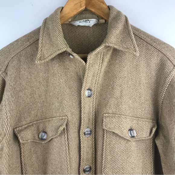 SOLD - Vintage Woolrich Heavy Wool Shirt Made in USA Button Down Sz L - Picture 3 of 16